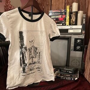 Skeleton Selfie “Skelfie” T-Shirt